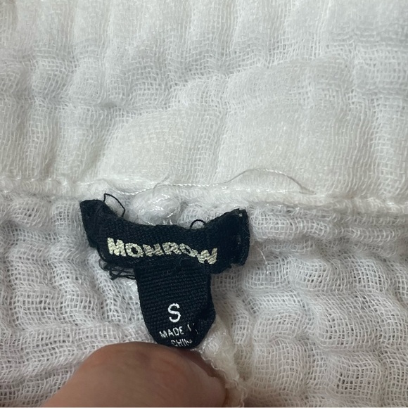 White Button-Up Women's Top Monrow - Picture 3 of 5